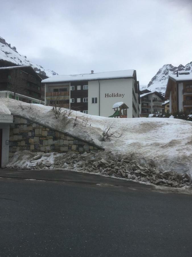 Holiday 87 Leukerbad Exteriör bild